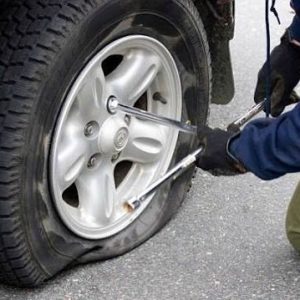 Cứu hộ lốp đường cao tốc Hà Nội - Hải Phòng